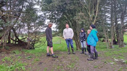 Besok pa Smola Fra venstre Leif Even Ranheim Joran Vebjorn Olette Amalie og Hege Marit alle med etternavnet Hyllnes